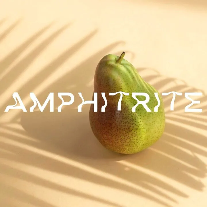 Venus Invictus Amphitrite perfume bottle