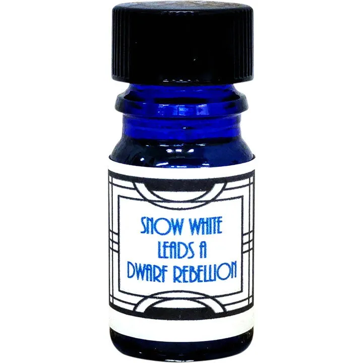 Nui Cobalt Designs Snow White Leads a Dwarf Rebellion parfüm şişesi