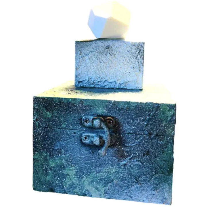 OM Parfum Kreuzberg parfüm şişesi