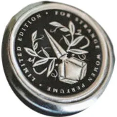 For Strange Women Magnolia (Solid Perfume) perfume bottle