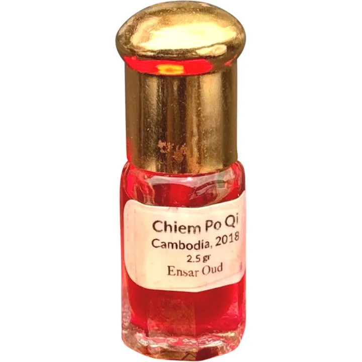 Ensar Oud Chiem Po Qi parfüm şişesi