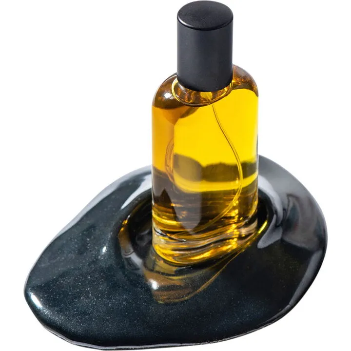 Tkliwi Nihilisci Fin de Siècle perfume bottle