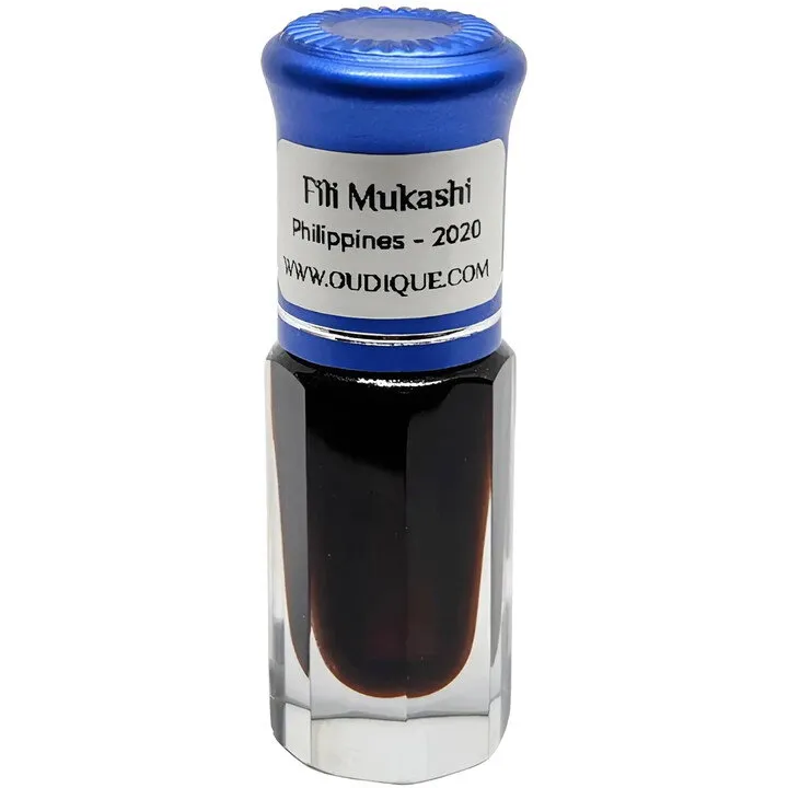Oudique Fili Mukashi perfume bottle