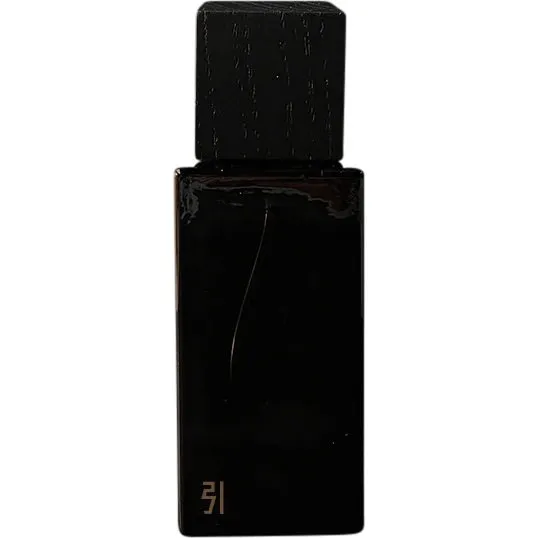 Black Fades YAN5 / 引 parfüm şişesi