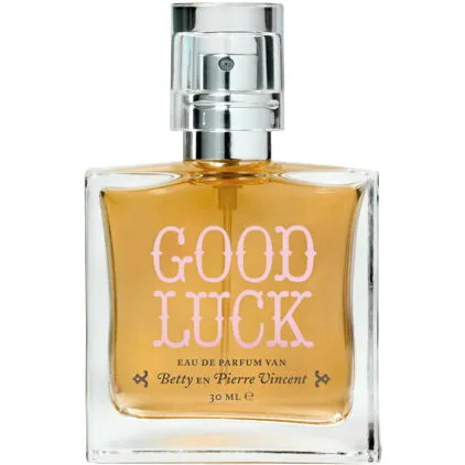 CPNB Good Luck parfüm şişesi