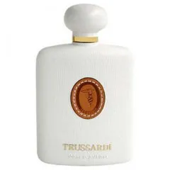 Trussardi Donna (1982) (Eau de Toilette) parfüm şişesi