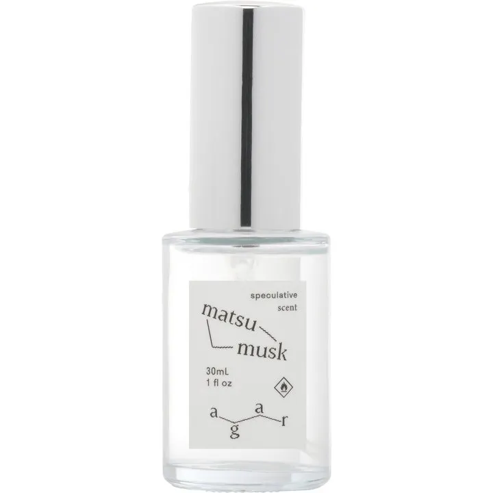 Agar Olfactory Matsu Musk perfume bottle