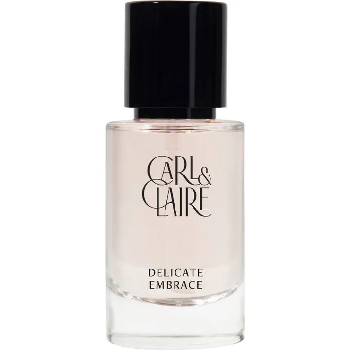 Carl & Claire Delicate Embrace / Delicate perfume bottle