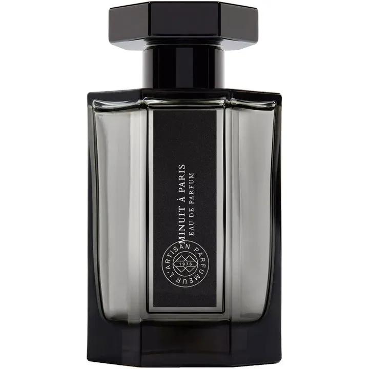 L'Artisan Parfumeur Minuit à Paris perfume bottle