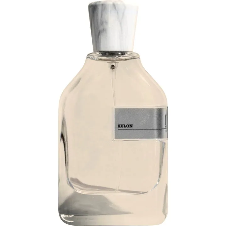 Alhatoun Kulon perfume bottle