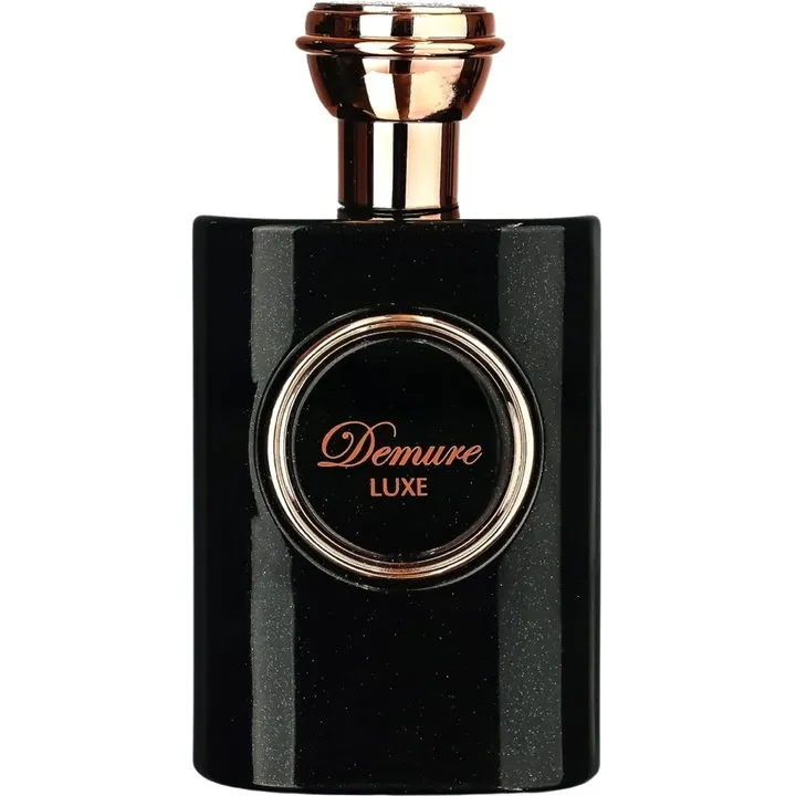 Fragrance World Demure Luxe parfüm şişesi