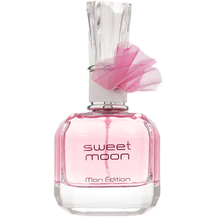 Fragrance World Sweet Moon Mon Édition perfume bottle