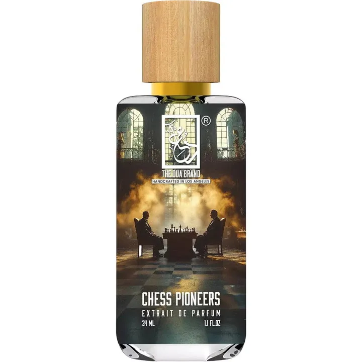 The Dua Brand Chess Pioneers parfüm şişesi