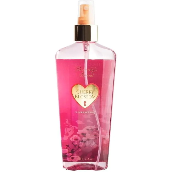 Beverly's Secret Cherry Blossom parfüm şişesi