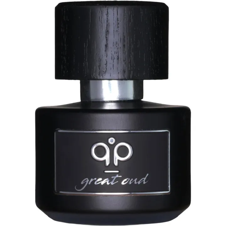 Qiupii Great Oud parfüm şişesi