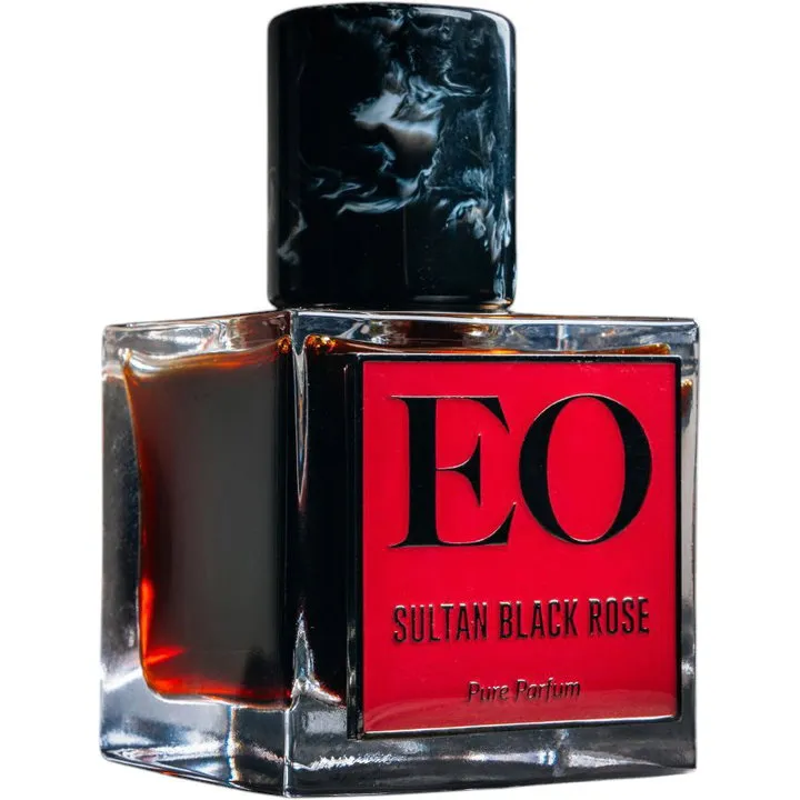 Ensar Oud Sultan Black Rose parfüm şişesi