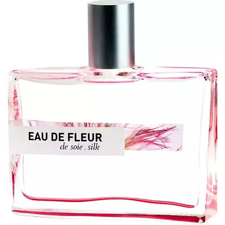 Kenzo Eau de Fleur de Soie parfüm şişesi
