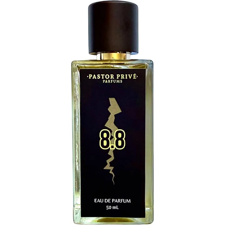 Pastor Privé 8.8 perfume bottle