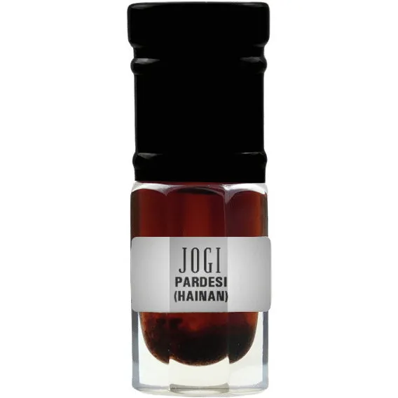 Jogi Pardesi Hainan perfume bottle