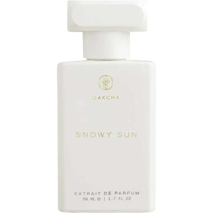 Oakcha Snowy Sun perfume bottle