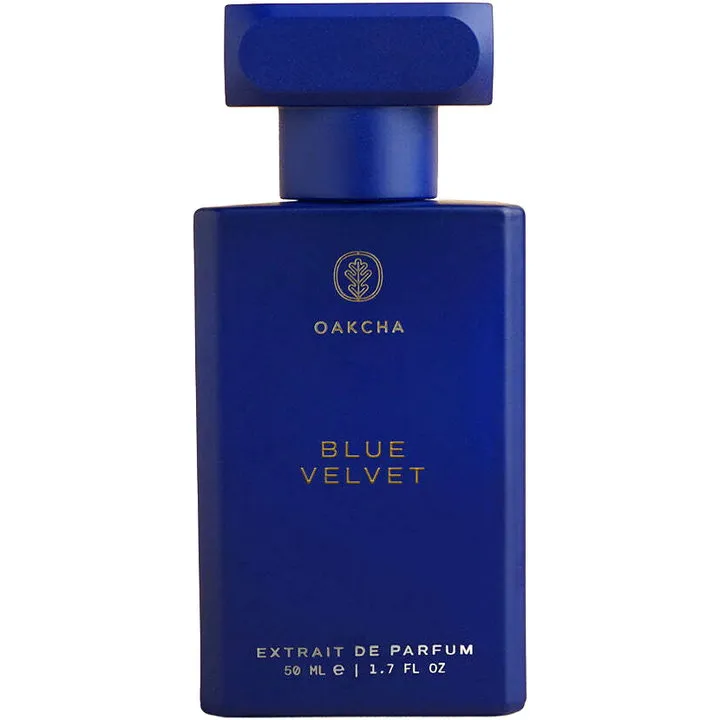 Oakcha Blue Velvet perfume bottle
