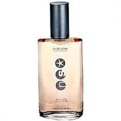 Oriflame New Spirit parfüm şişesi