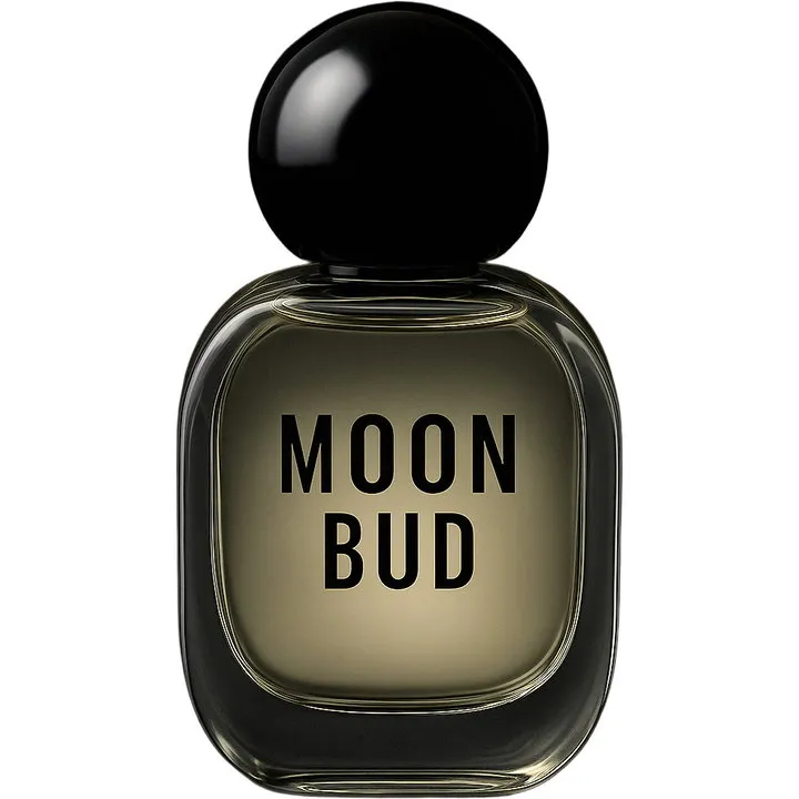 Nuage Skincare Moonbud parfüm şişesi