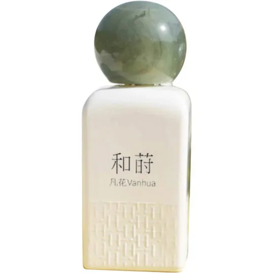 Bloom Koselig 和莳 Vanhua / 凡花 perfume bottle