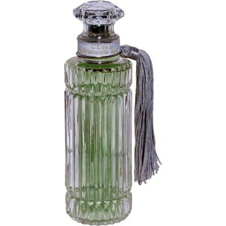 Rose et Marius L'Eau de Mademoiselle Rose Végétale perfume bottle