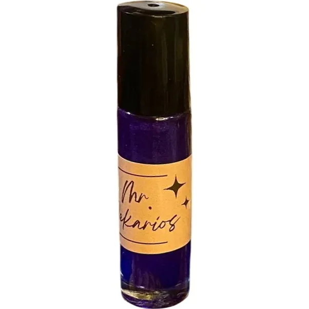VanitasVeritas Mr. Dekarios perfume bottle