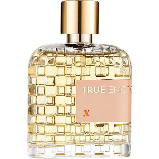 Extratto True Emotion perfume bottle