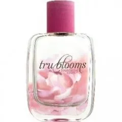 Tru Fragrance Tru Blooms Fountain of Roses parfüm şişesi
