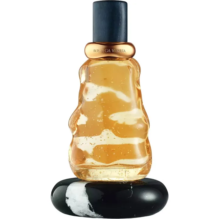 Bottega Veneta Hinoki perfume bottle