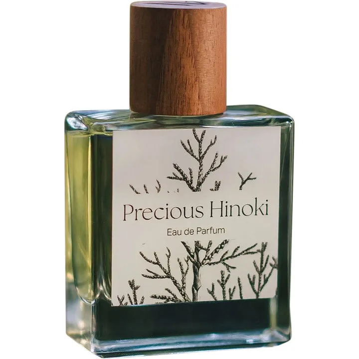 MysNyx Precious Hinoki parfüm şişesi