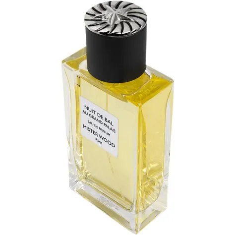 Mademoiselle Wood Nuit de Bal au Grand Palais perfume bottle
