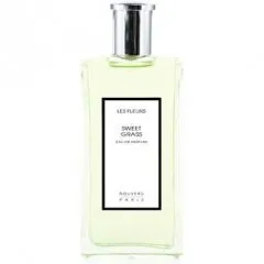Nouveau Les Fleurs - Sweet Grass parfüm şişesi