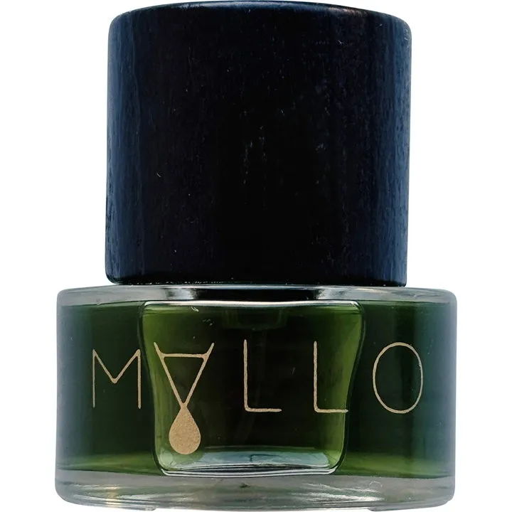 Mallo VAR perfume bottle
