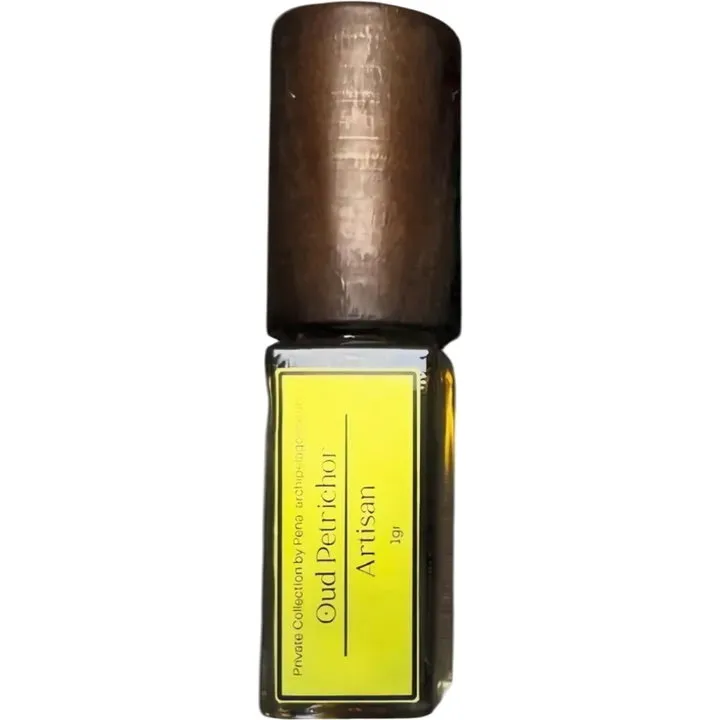 Pena Oud Petrichor parfüm şişesi