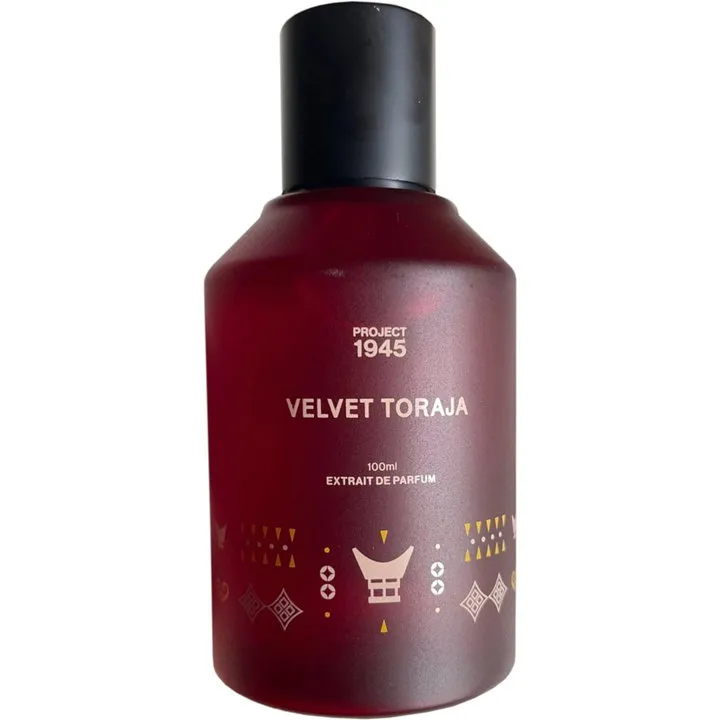 Project 1945 Velvet Toraja parfüm şişesi