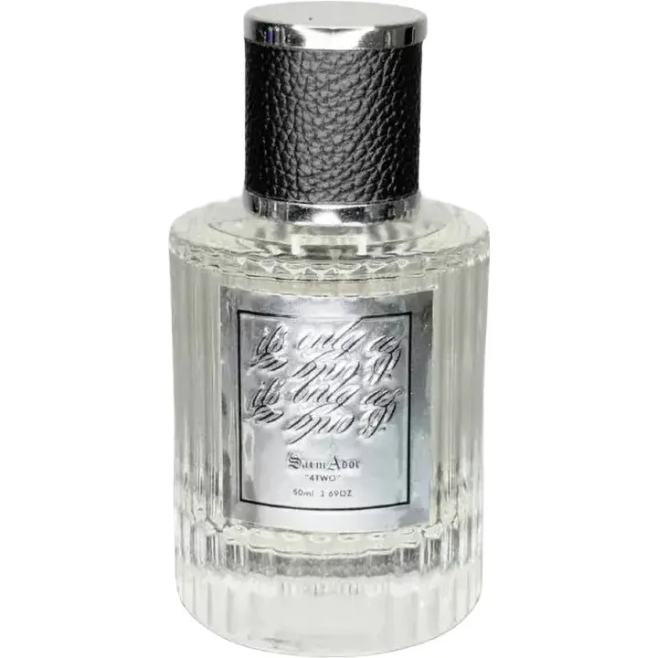 Sarmador 4Two perfume bottle