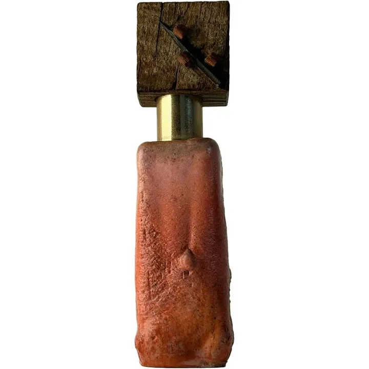 Maqueda Beetadine perfume bottle