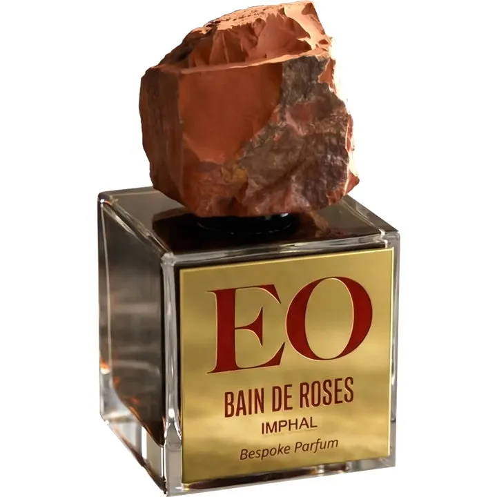 Ensar Oud Bain de Roses: Imphal parfüm şişesi
