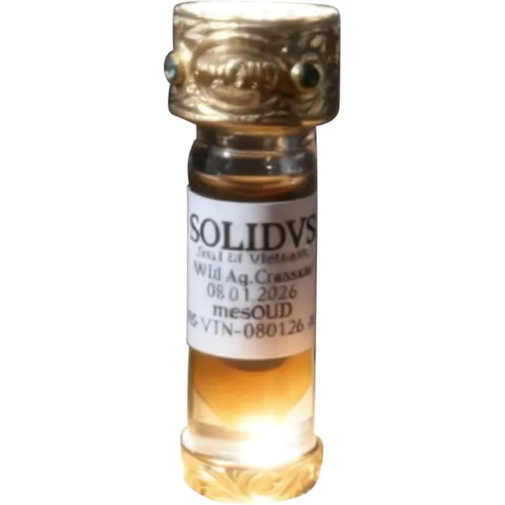mesOud Solidvs perfume bottle