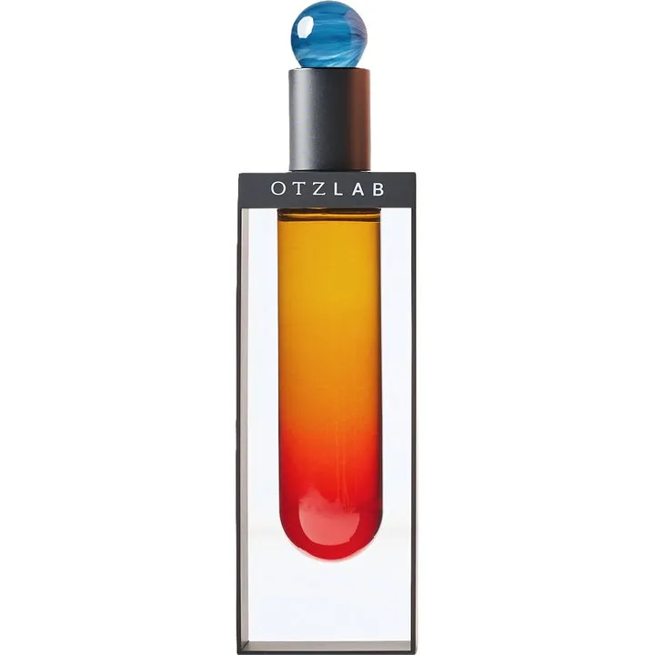 Otz Lab Merina perfume bottle