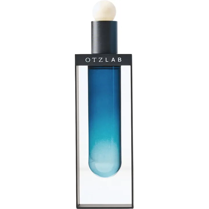 Otz Lab Air perfume bottle