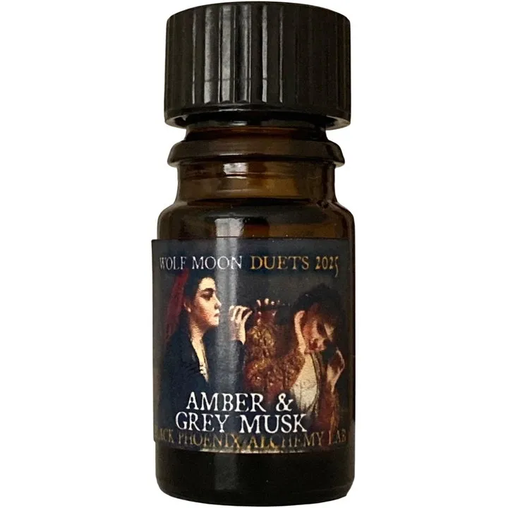 Black Phoenix Alchemy Lab Wolf Moon: Amber & Grey Musk parfüm şişesi