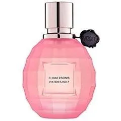 Viktor & Rolf Flowerbomb La Vie en Rose parfüm şişesi