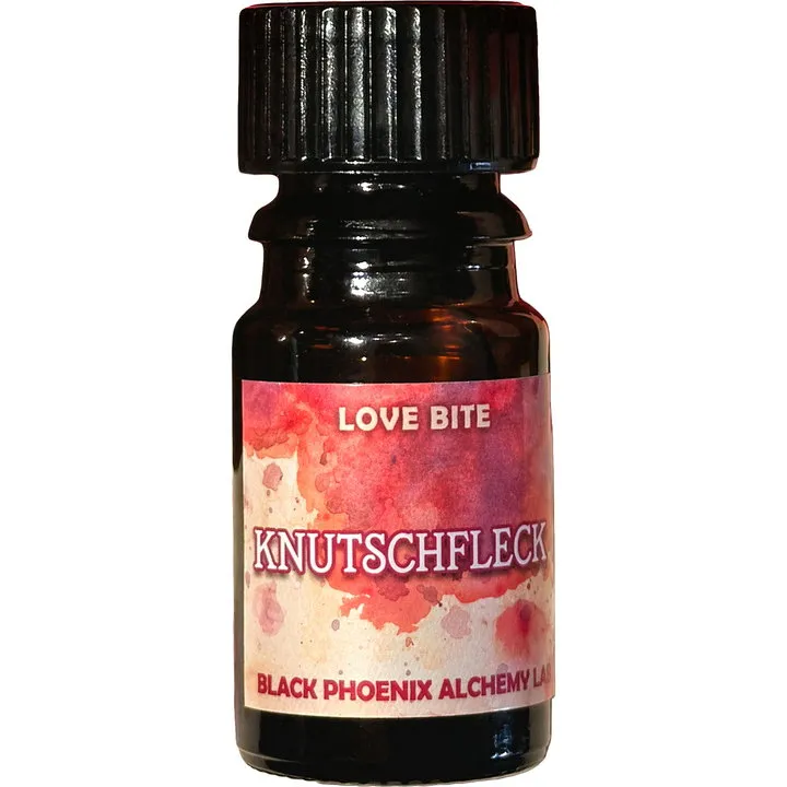 Black Phoenix Alchemy Lab Knutschfleck parfüm şişesi