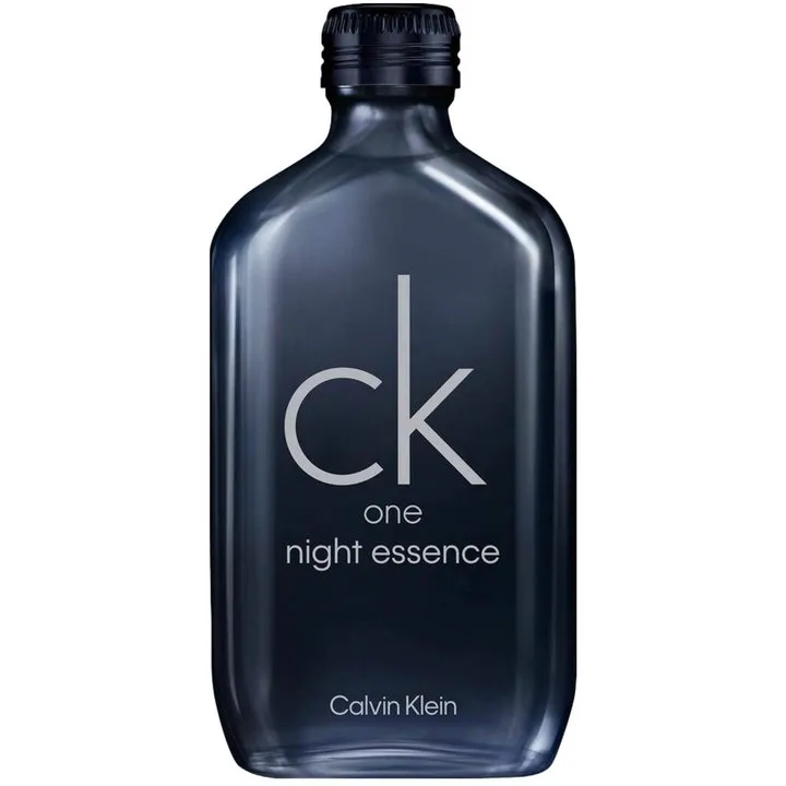 Calvin Klein CK One Night Essence parfüm şişesi