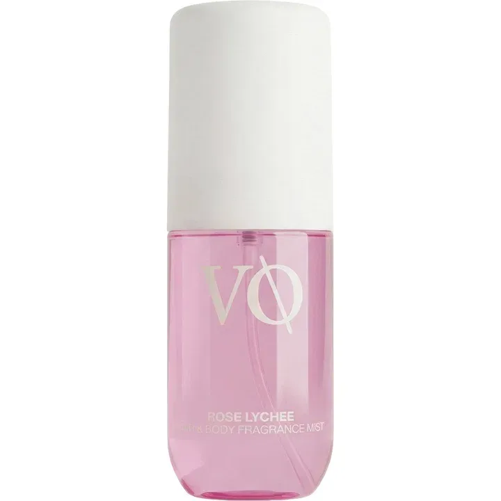 VQ Rose Lychee parfüm şişesi